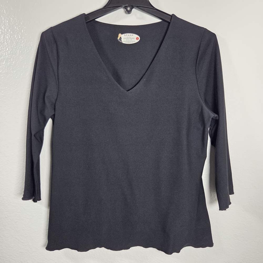 Spanx Black V-Neck 3/4 Sleeve Top Women’s Large